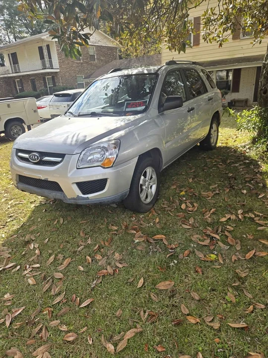 2005 Toyota RAV4 2nd Gen - Image 4 of 6