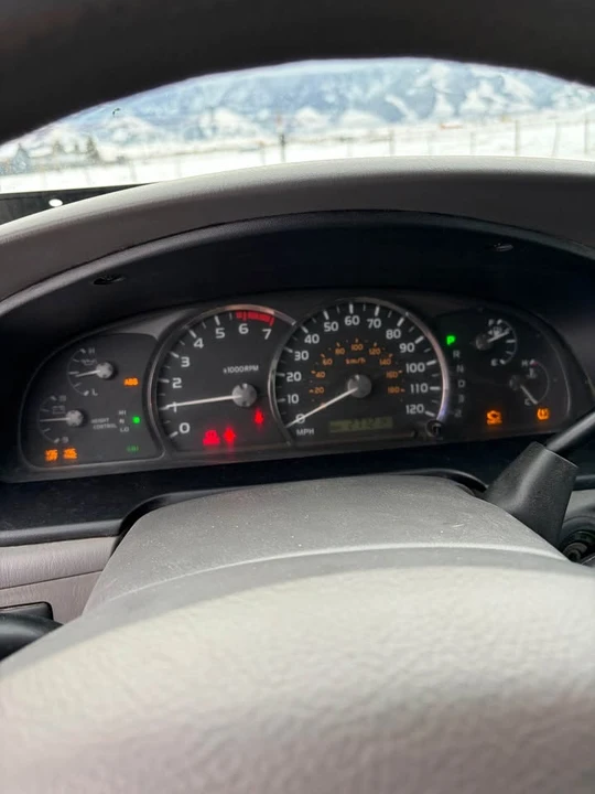 2005 Toyota Sequoia 1st Gen - Image 4 of 6