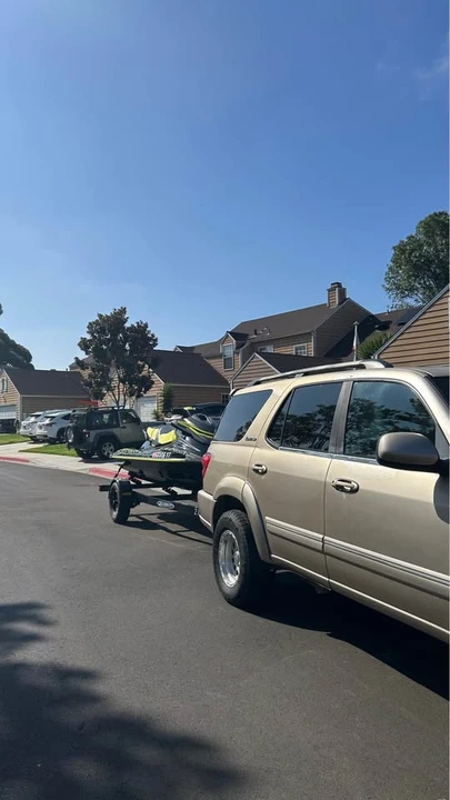2005 Toyota Sequoia 1st Gen - Image 4 of 8