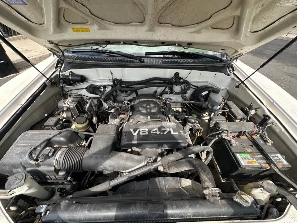 2005 Toyota Sequoia 1st Gen - Image 7 of 14