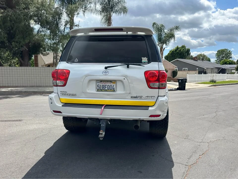 2005 Toyota Sequoia 1st Gen - Image 4 of 14