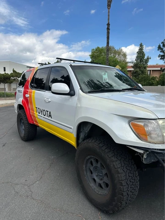 2005 Toyota Sequoia 1st Gen - Image 13 of 14