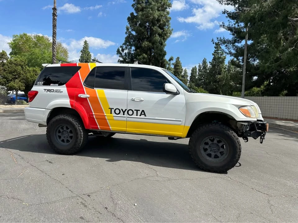 2005 Toyota Sequoia 1st Gen - Image 2 of 14
