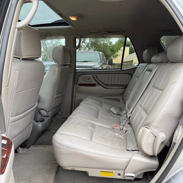 2005 Toyota Sequoia 1st Gen - Image 11 of 20