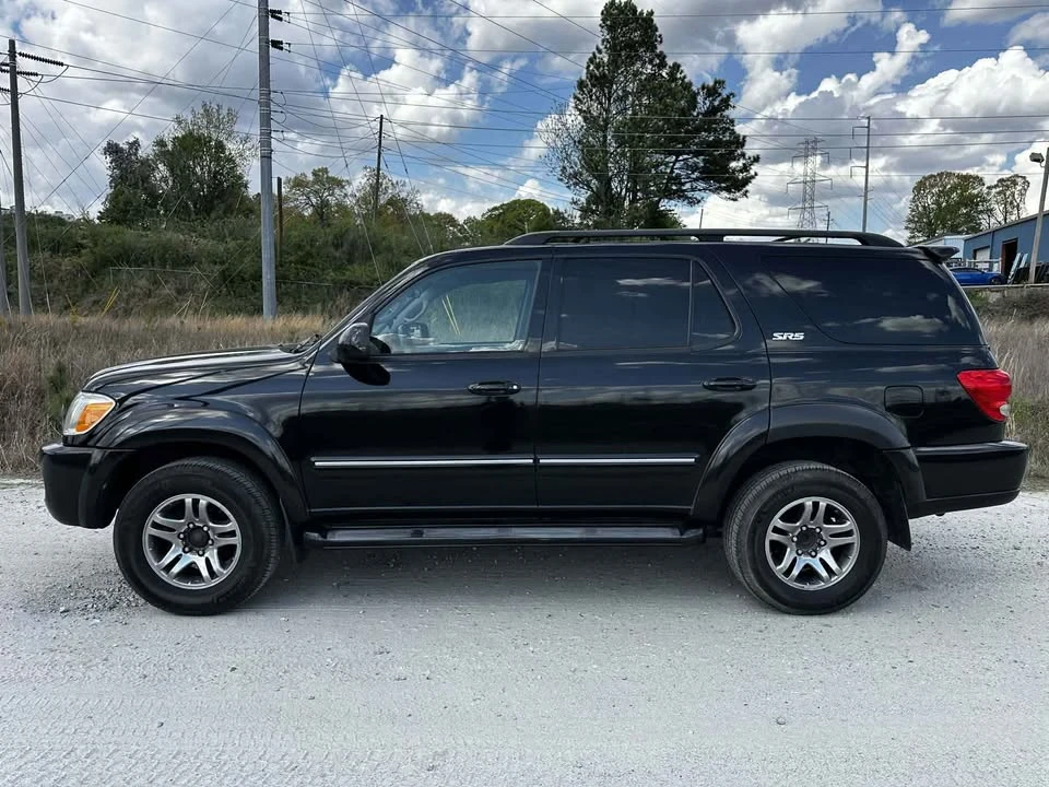 2005 Toyota Sequoia 1st Gen - Image 3 of 19