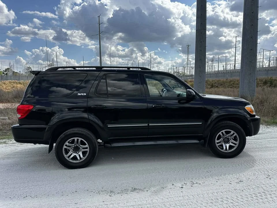 2005 Toyota Sequoia 1st Gen - Image 7 of 19