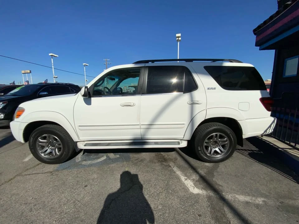 2005 Toyota Sequoia 1st Gen - Image 3 of 3