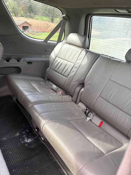 2005 Toyota Sequoia 1st Gen - Image 8 of 11