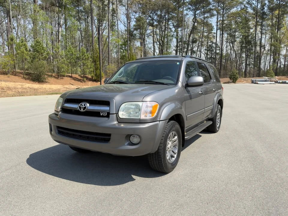 2005 Toyota Sequoia 1st Gen - Image 3 of 20