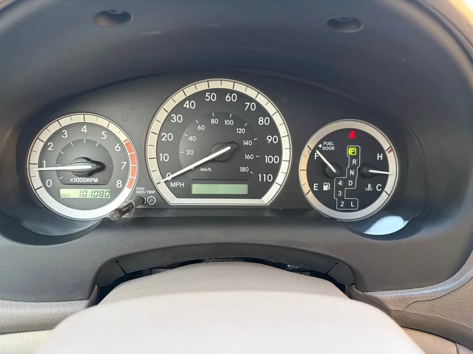 2005 Toyota Sienna 2nd Gen - Image 12 of 13