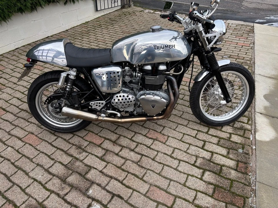 2005 Triumph Thruxton - Image 12 of 30