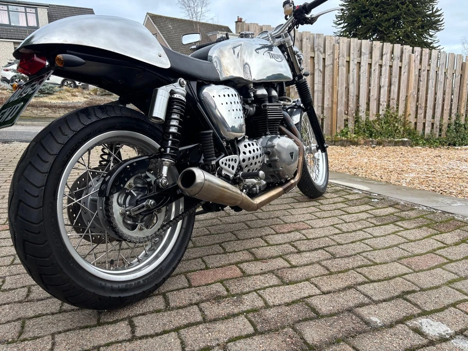 2005 Triumph Thruxton - Image 11 of 30