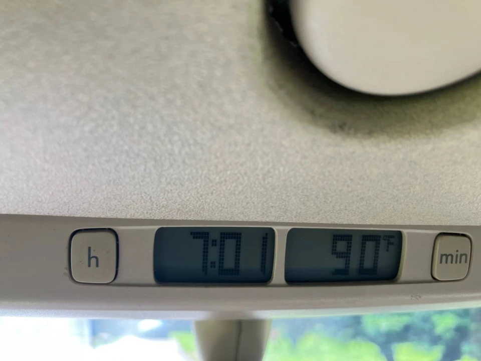 2005 Volkswagen New Beetle - Image 19 of 19