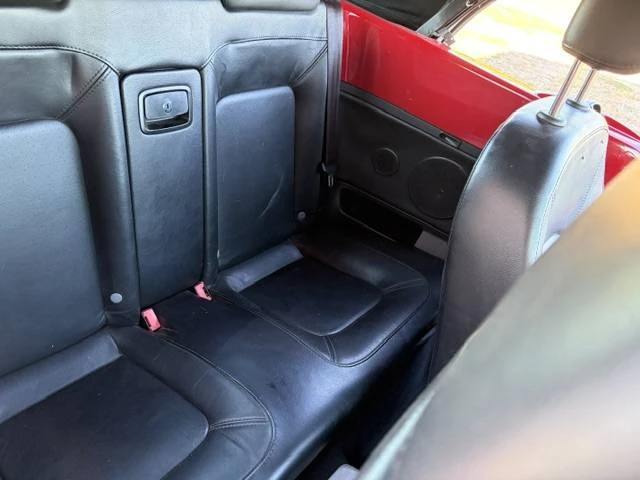 2005 Volkswagen New Beetle - Image 12 of 18