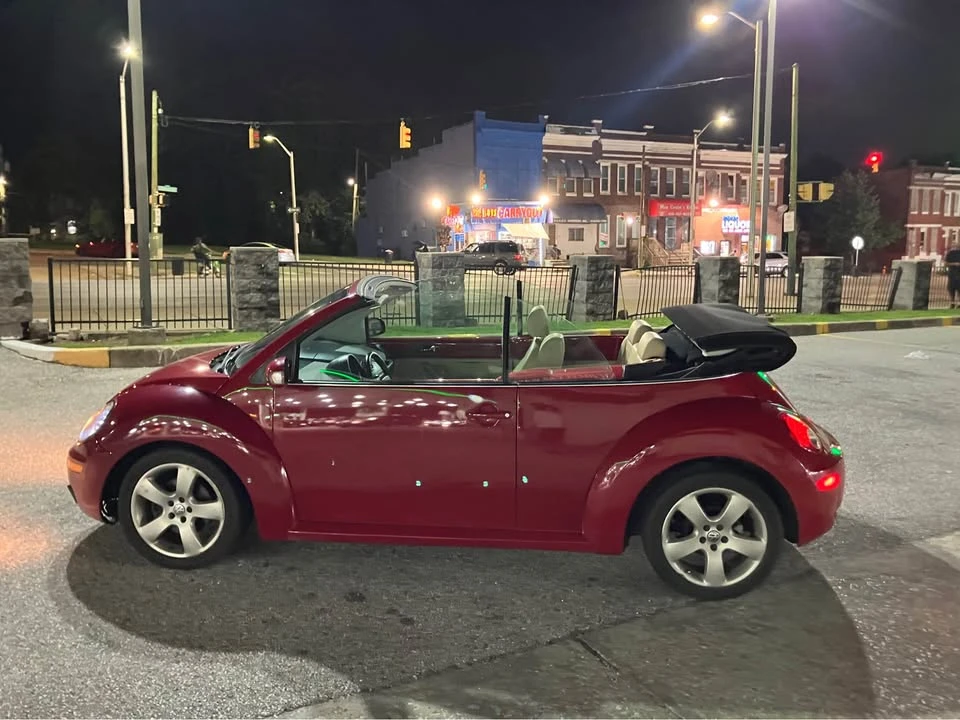 2005 Volkswagen New Beetle - Image 6 of 12