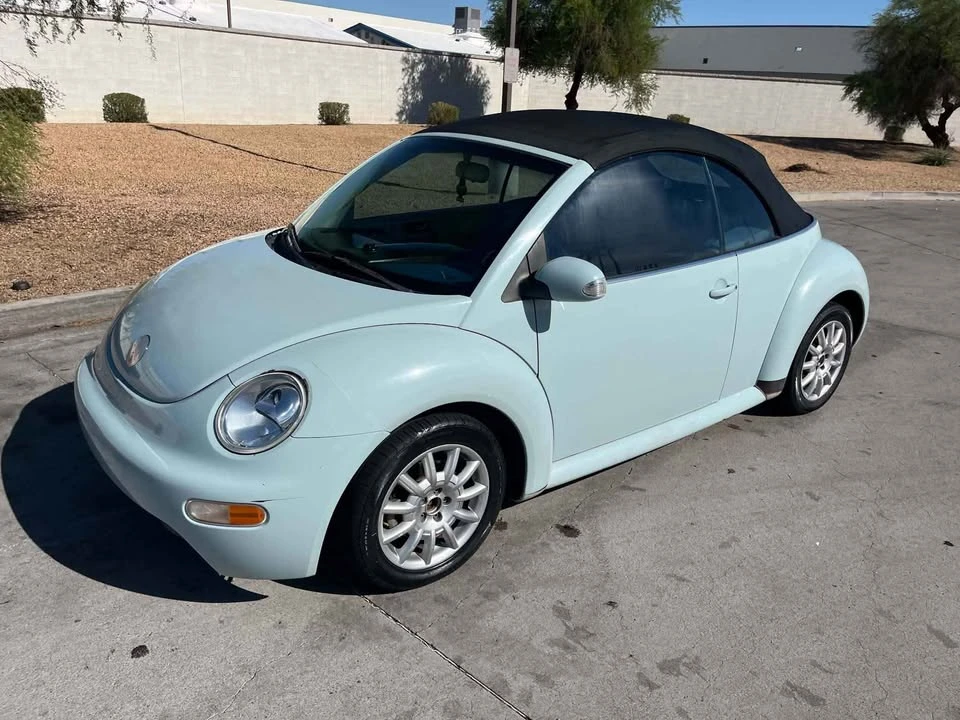 2005 Volkswagen New Beetle - Image 2 of 13
