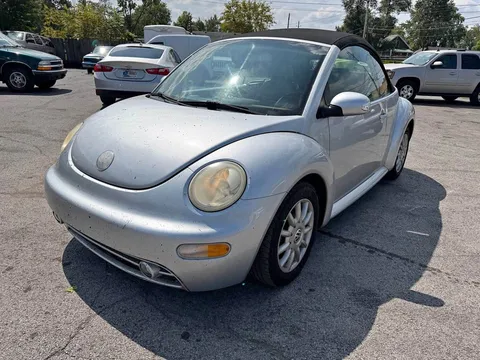 2005 Volkswagen Beetle 1.8T Classic Convertible 2D