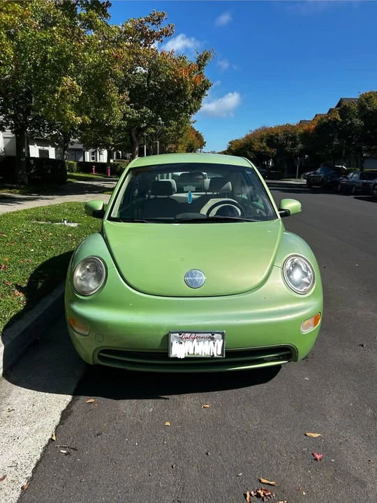 2005 Volkswagen New Beetle - Image 5 of 5