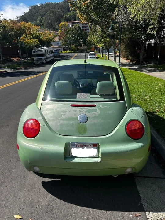 2005 Volkswagen New Beetle - Image 3 of 5