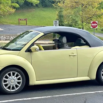 2005 Volkswagen Beetle 1.8T Convertible
