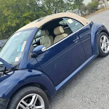 2005 Volkswagen Beetle 1.8T S Convertible