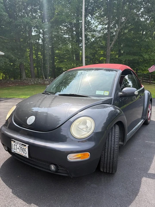 2005 Volkswagen New Beetle - Image 4 of 6