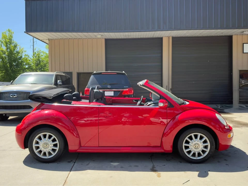 2005 Volkswagen New Beetle - Image 4 of 20