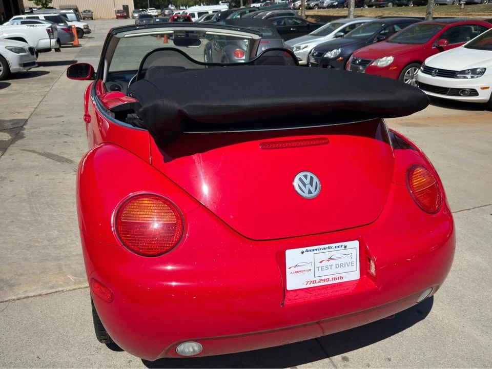 2005 Volkswagen New Beetle - Image 5 of 20