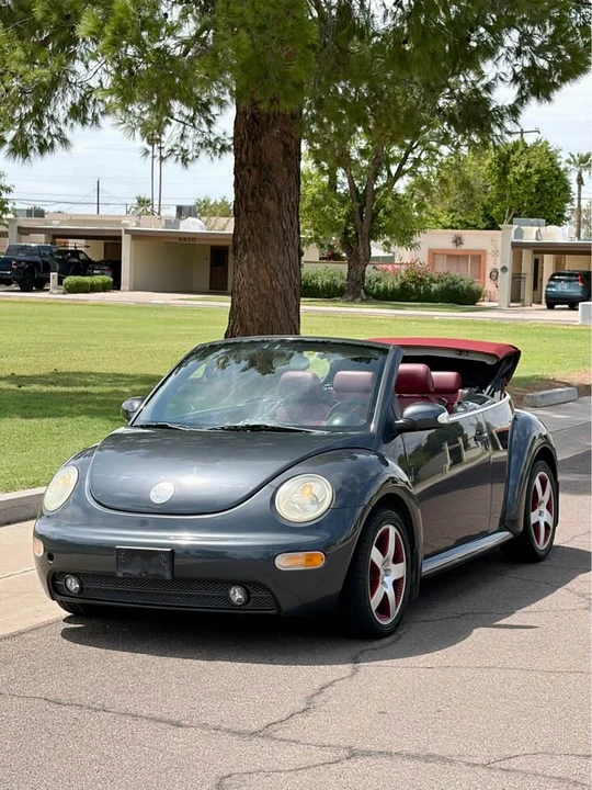 2005 Volkswagen New Beetle - Image 6 of 16