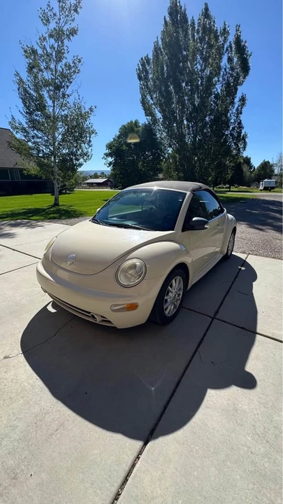 2005 Volkswagen New Beetle - Image 3 of 16