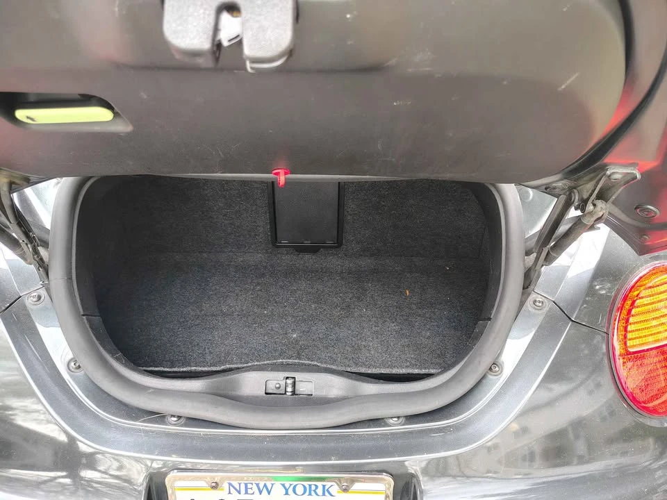 2005 Volkswagen New Beetle - Image 7 of 7