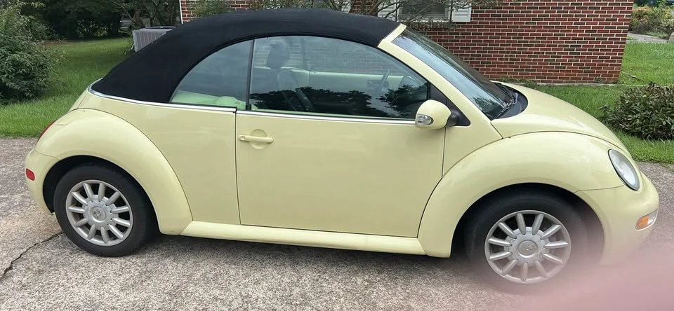 2005 Volkswagen New Beetle - Image 3 of 7