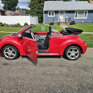 2005 Volkswagen Beetle 2.0T Turbo Convertible 2D
