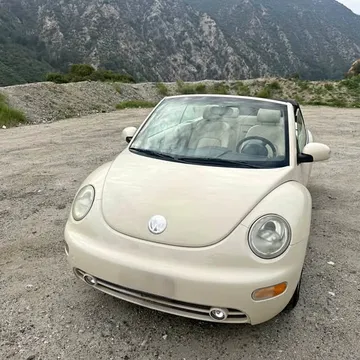 2005 Volkswagen Beetle 2.0T Turbo Convertible 2D