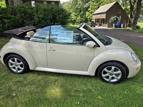 2005 Volkswagen Beetle 2.0T Turbo Convertible 2D