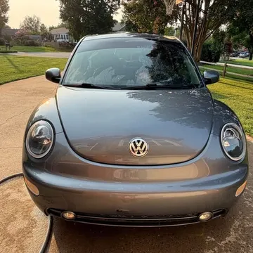 2005 Volkswagen Beetle 2.0T Turbo Hatchback 2D