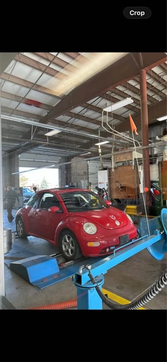 2005 Volkswagen New Beetle - Image 2 of 6