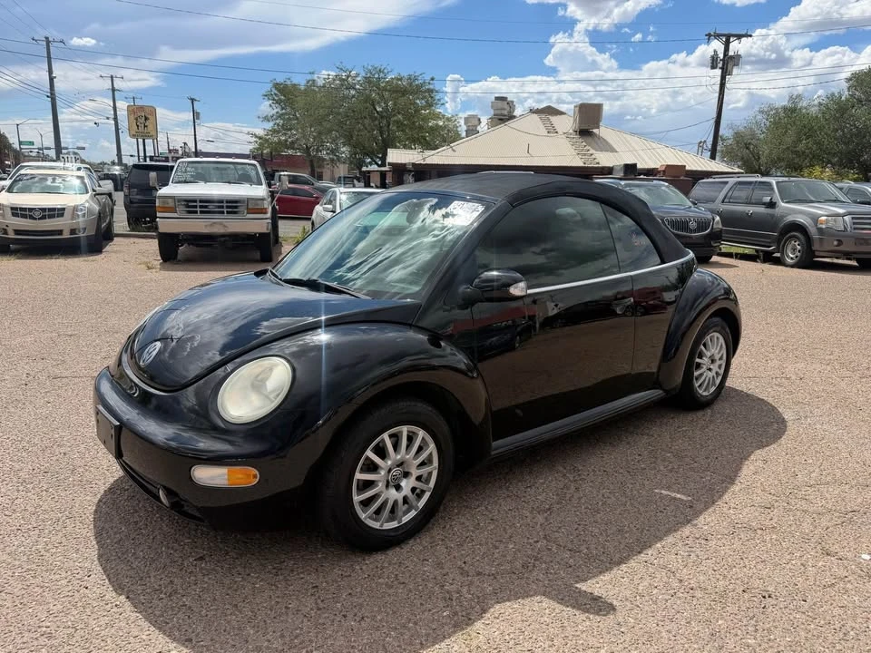 2005 Volkswagen New Beetle - Image 5 of 7