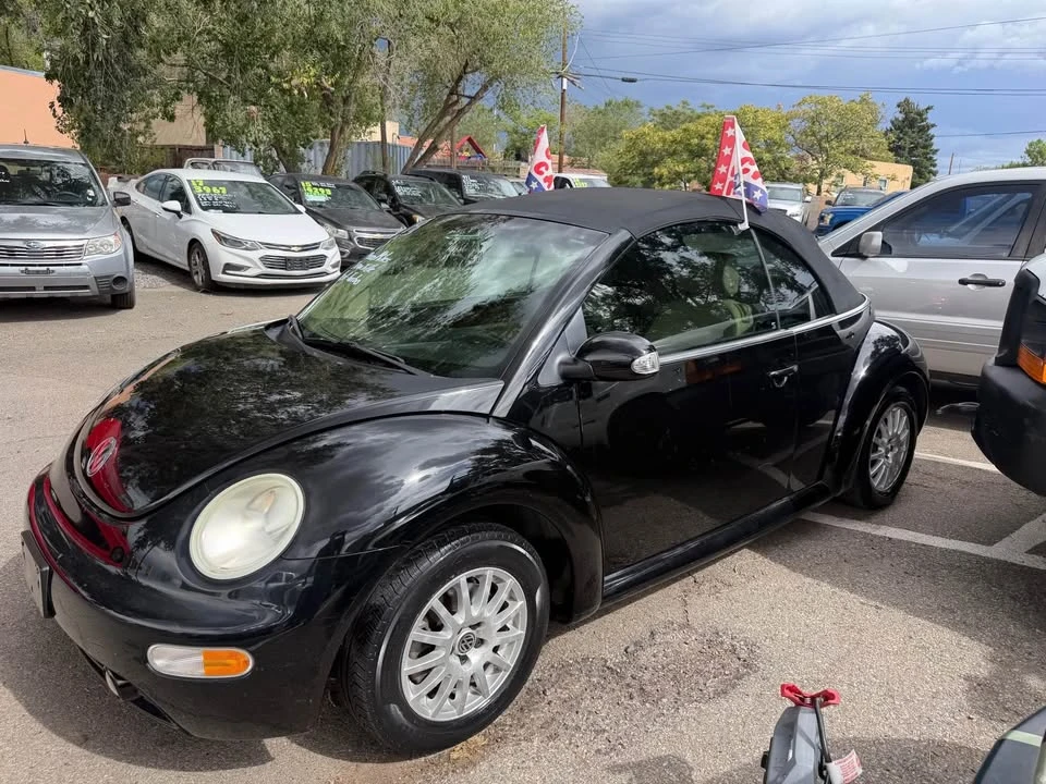 2005 Volkswagen New Beetle - Image 2 of 7