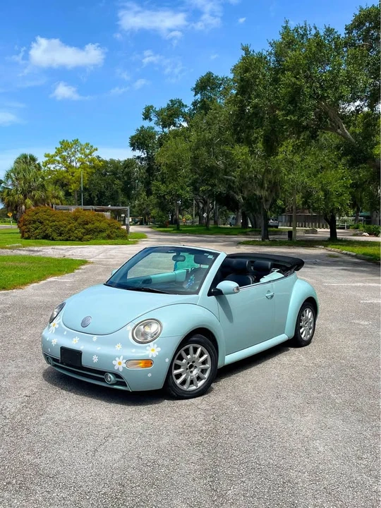 2005 Volkswagen New Beetle - Image 6 of 14