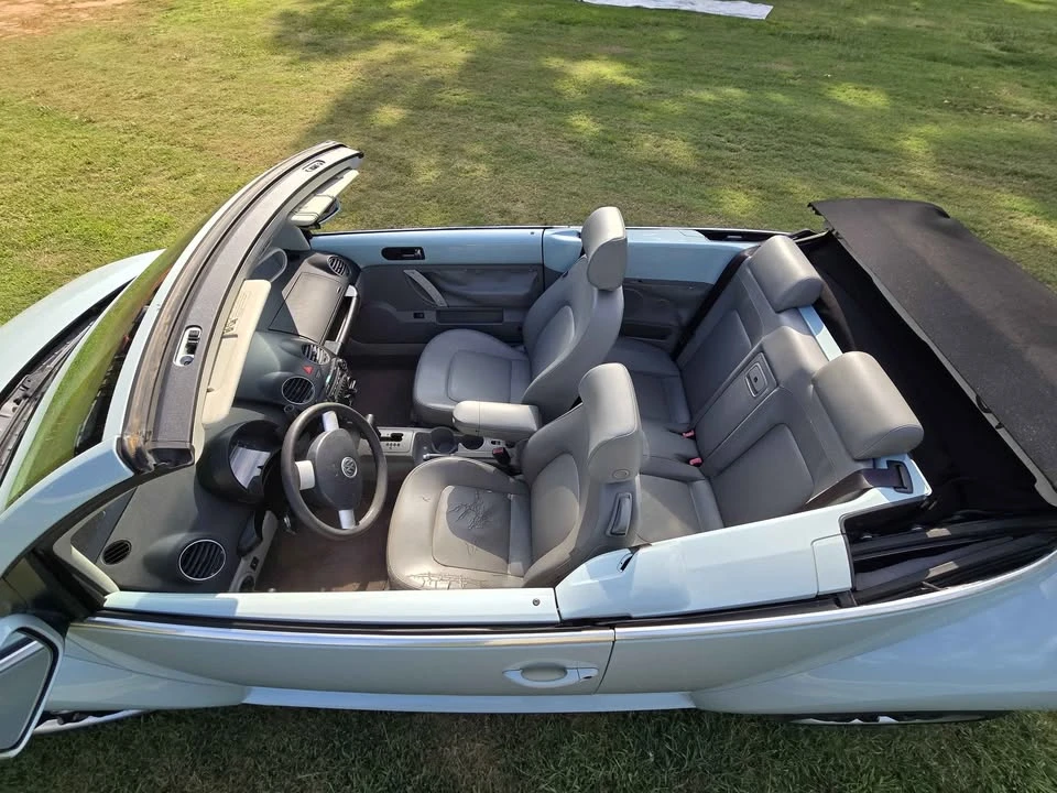 2005 Volkswagen New Beetle - Image 3 of 9