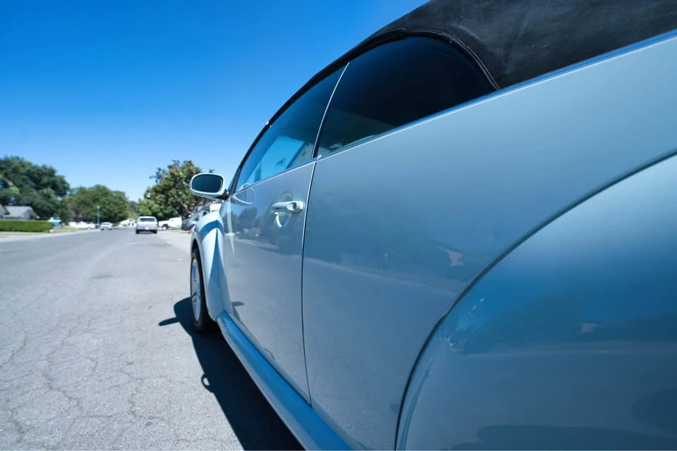 2005 Volkswagen New Beetle - Image 10 of 13