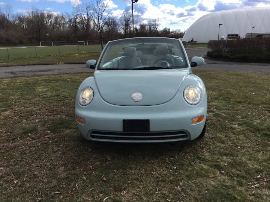 2005 Volkswagen New Beetle - Image 5 of 9