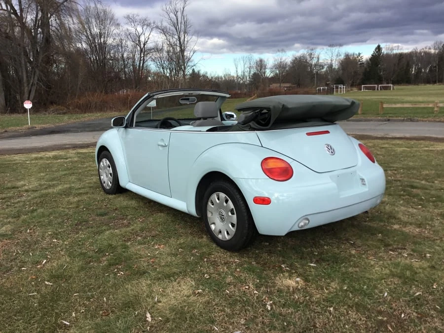 2005 Volkswagen New Beetle - Image 3 of 9