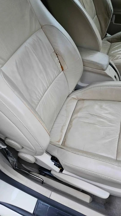 2005 Volkswagen New Beetle - Image 8 of 14