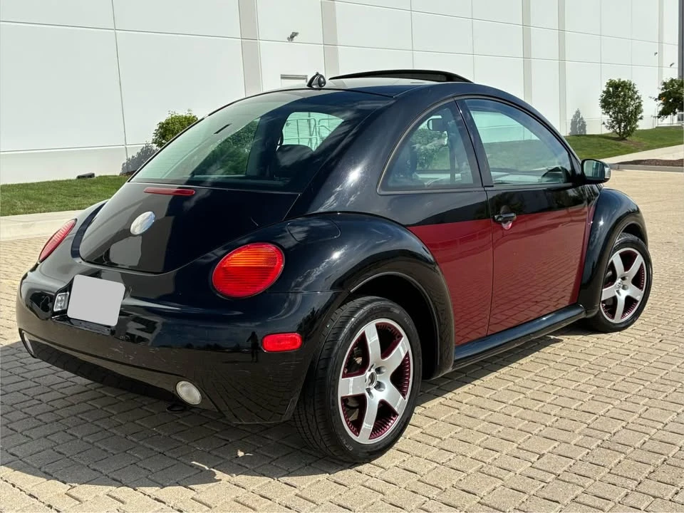 2005 Volkswagen New Beetle - Image 5 of 13