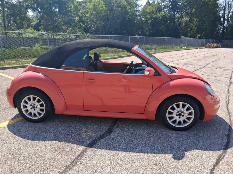 2005 Volkswagen New Beetle - Image 3 of 12
