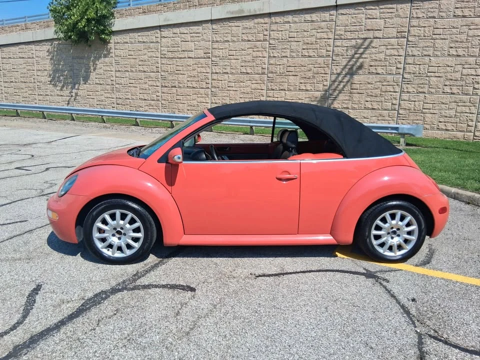 2005 Volkswagen New Beetle - Image 4 of 12