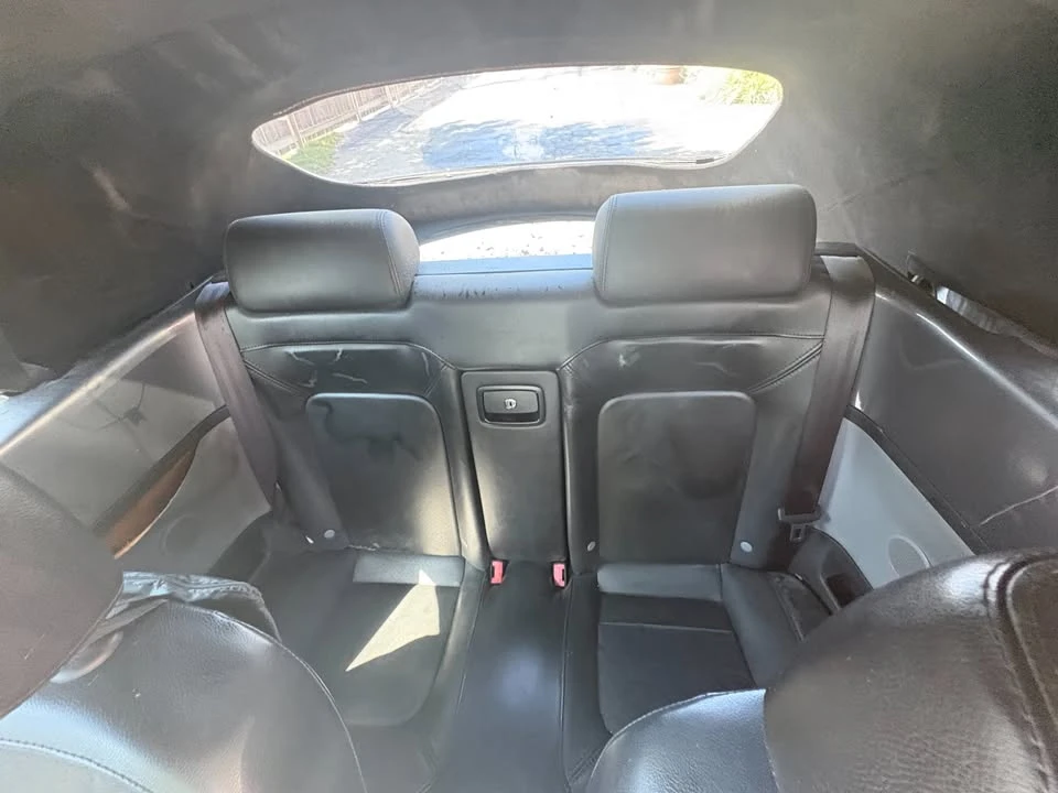 2005 Volkswagen New Beetle - Image 11 of 13
