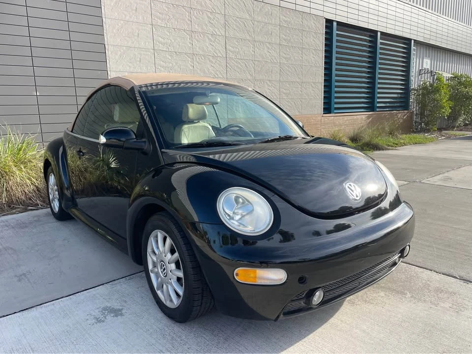 2005 Volkswagen New Beetle - Image 6 of 7